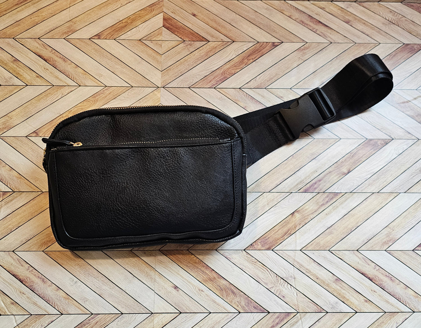 Black Crossbody